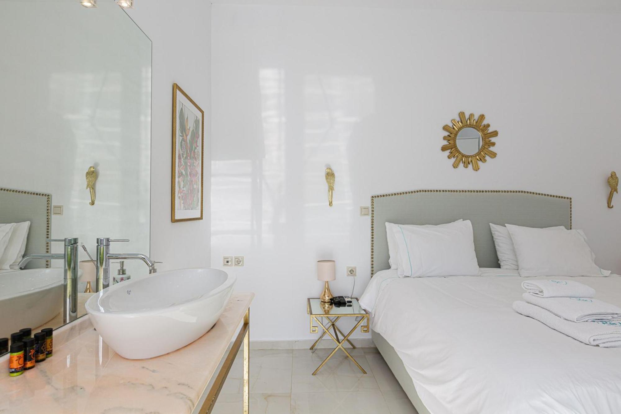 Cristal Villa Marathi מראה חיצוני תמונה